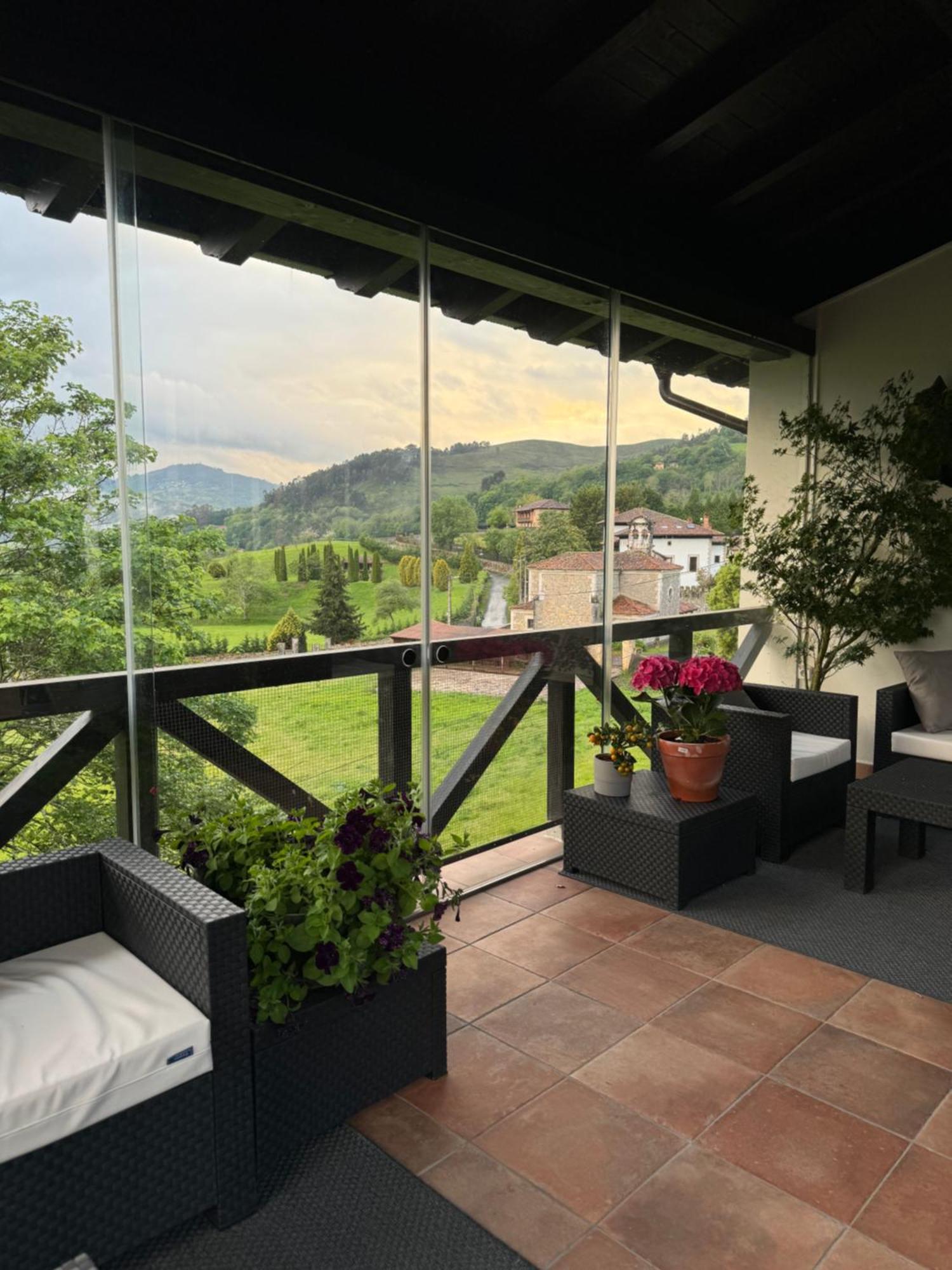Apartamentos Picabel Cangas de Onis Exterior photo